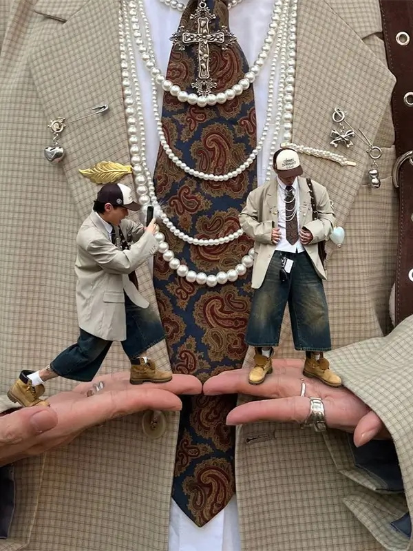 BROOCHED (БРОШИ)2